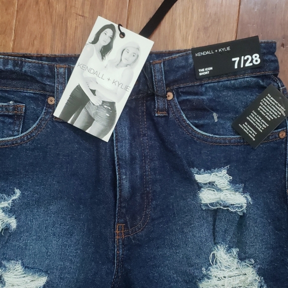 Kendall Kylie shorts - Picture 3 of 5